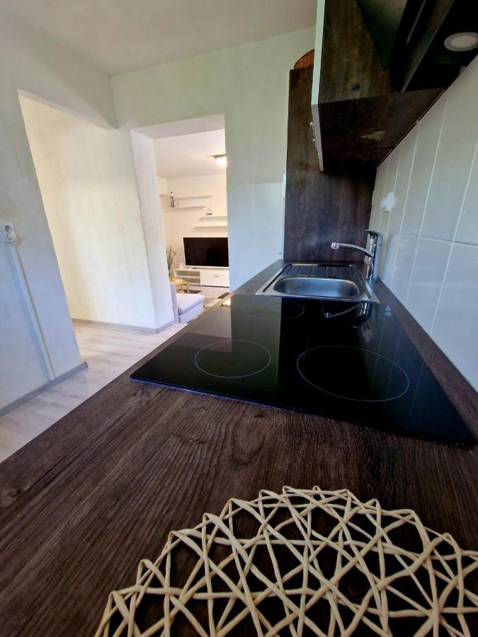 Split Apartment Екстериор снимка